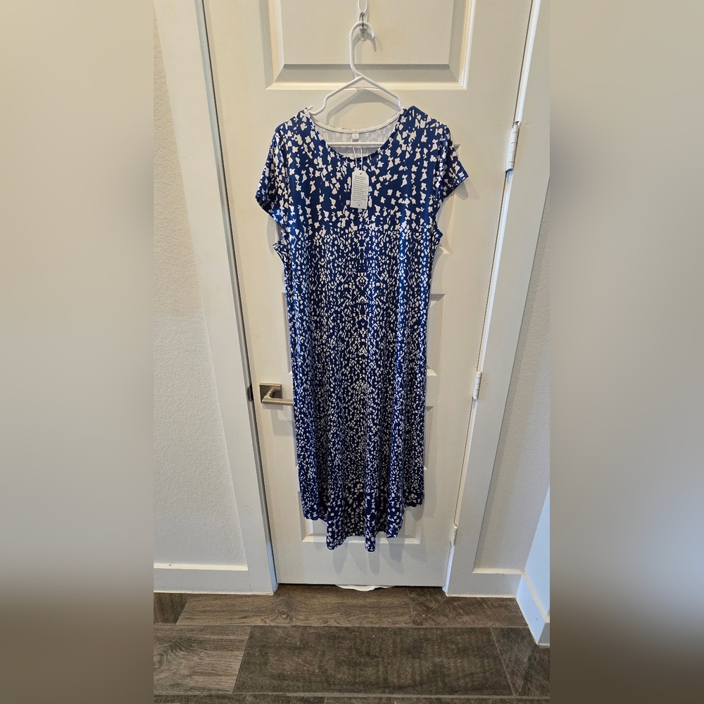 Elegant Blue Patterned Dress